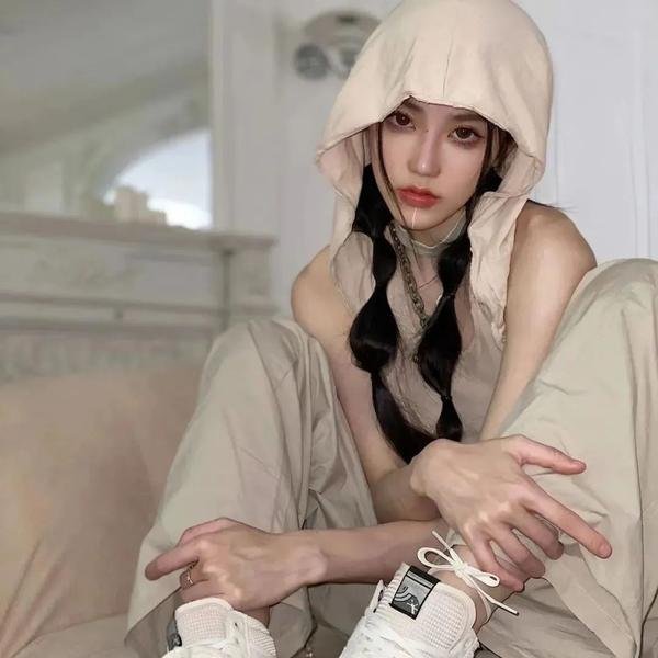 红粉舵爷